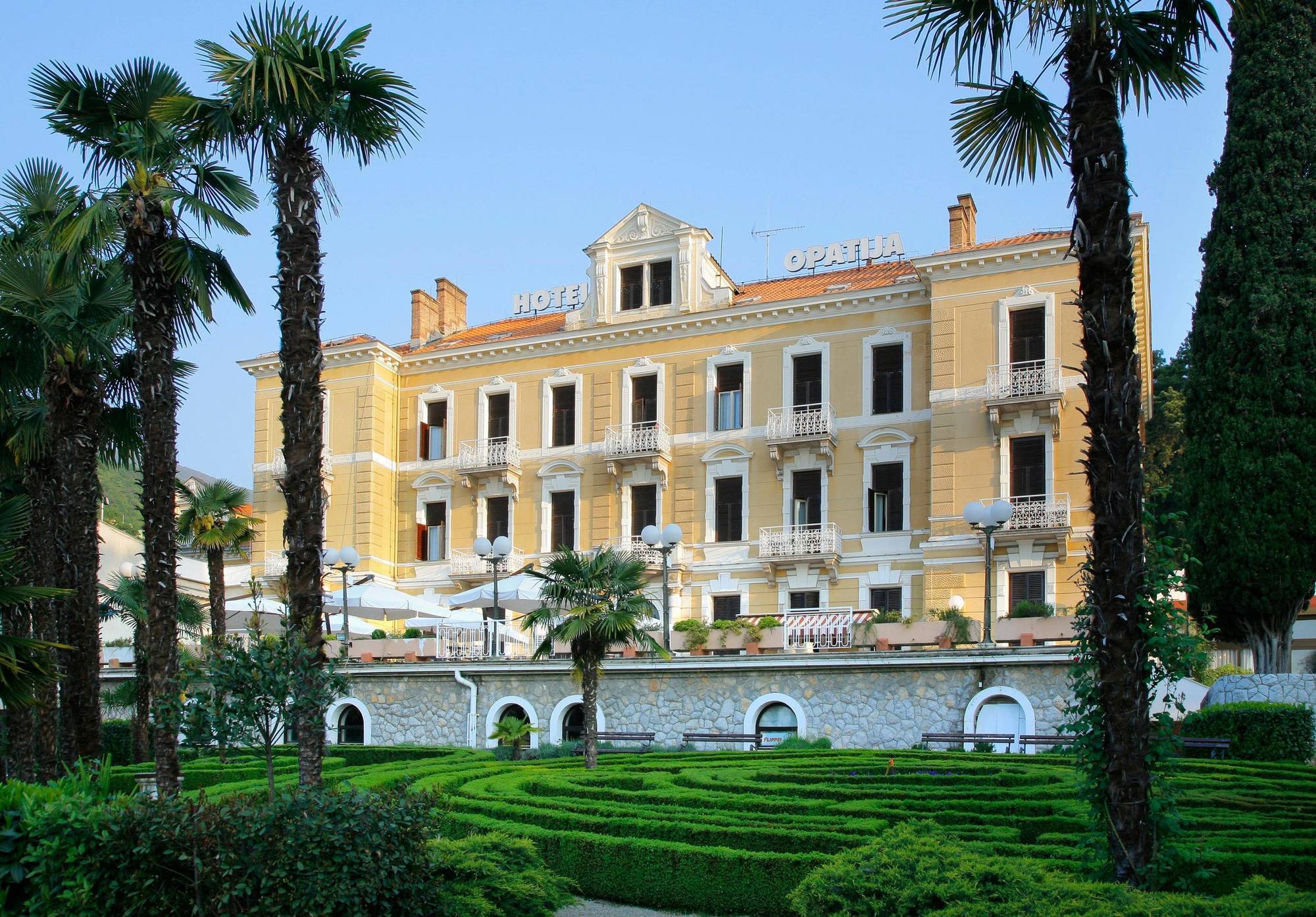Hotel אופטיה מראה חיצוני תמונה