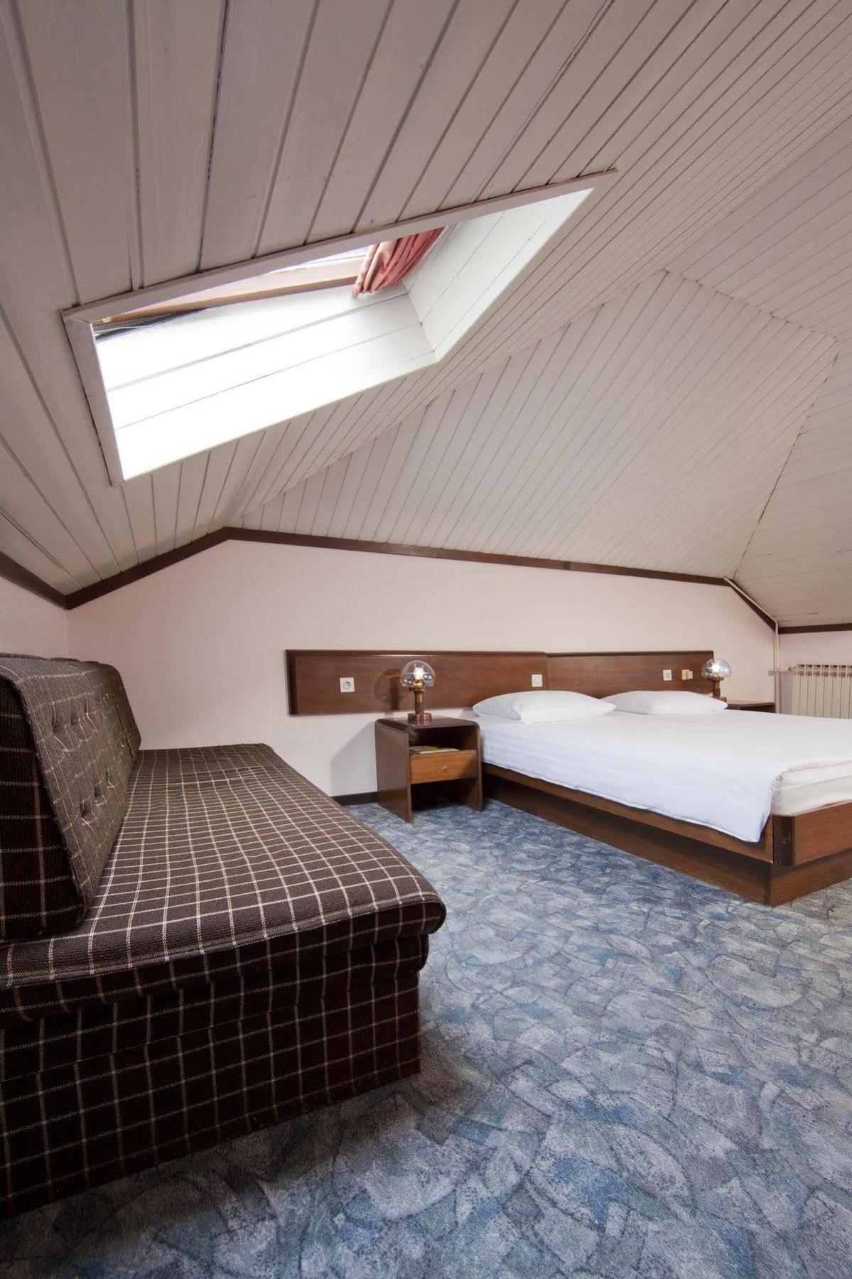 Hotel אופטיה מראה חיצוני תמונה